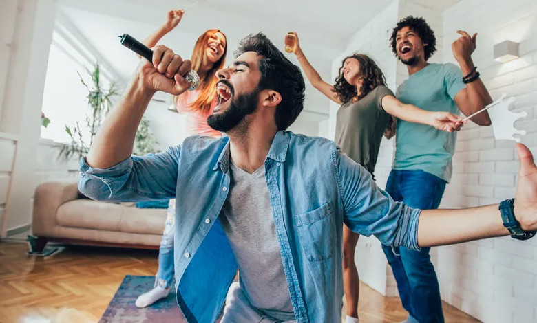 لیست 7 تا از بهترین برنامههای رایگان کارائوکه؛ تقویت مهارت خوانندگی