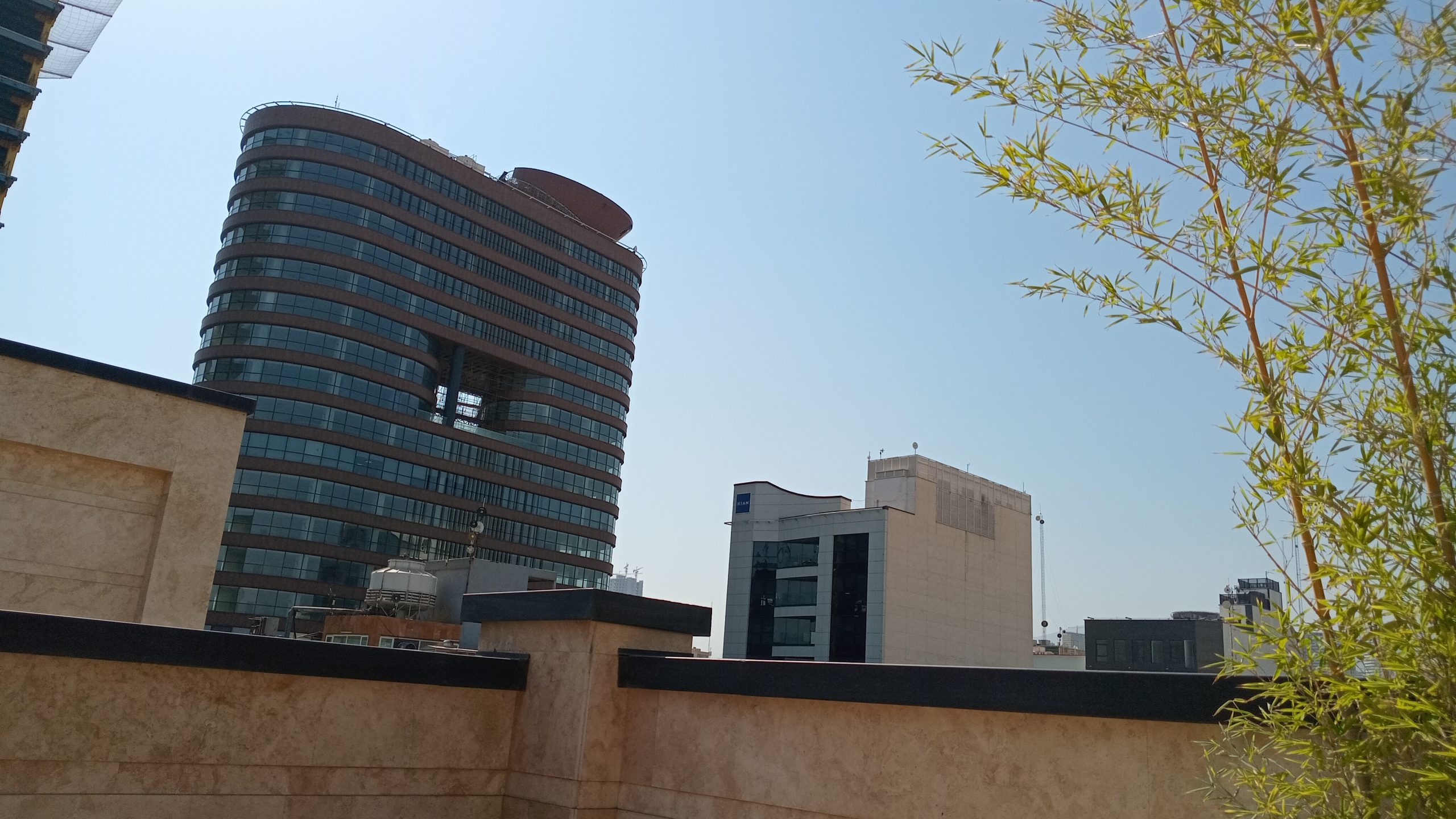 بررسی دوربین الترا واید گوشی a05