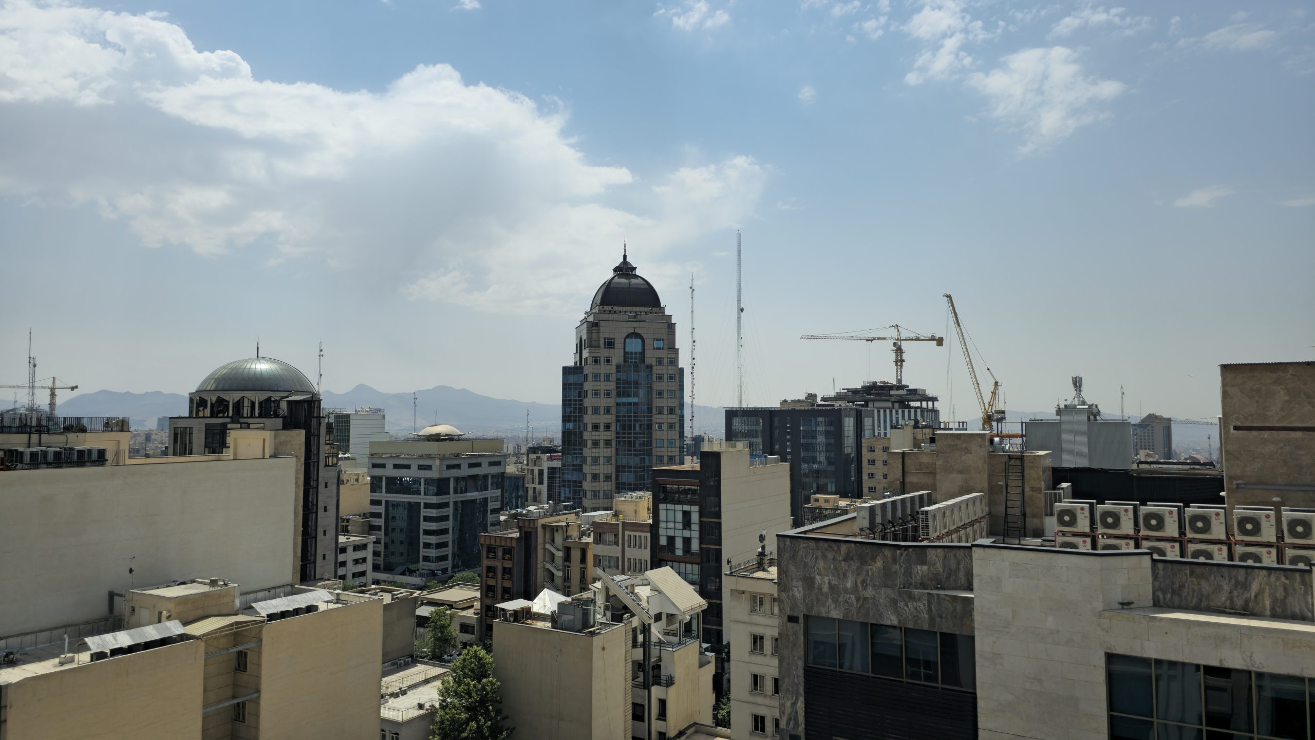 بررسی دوربین اصلی s24 ultra