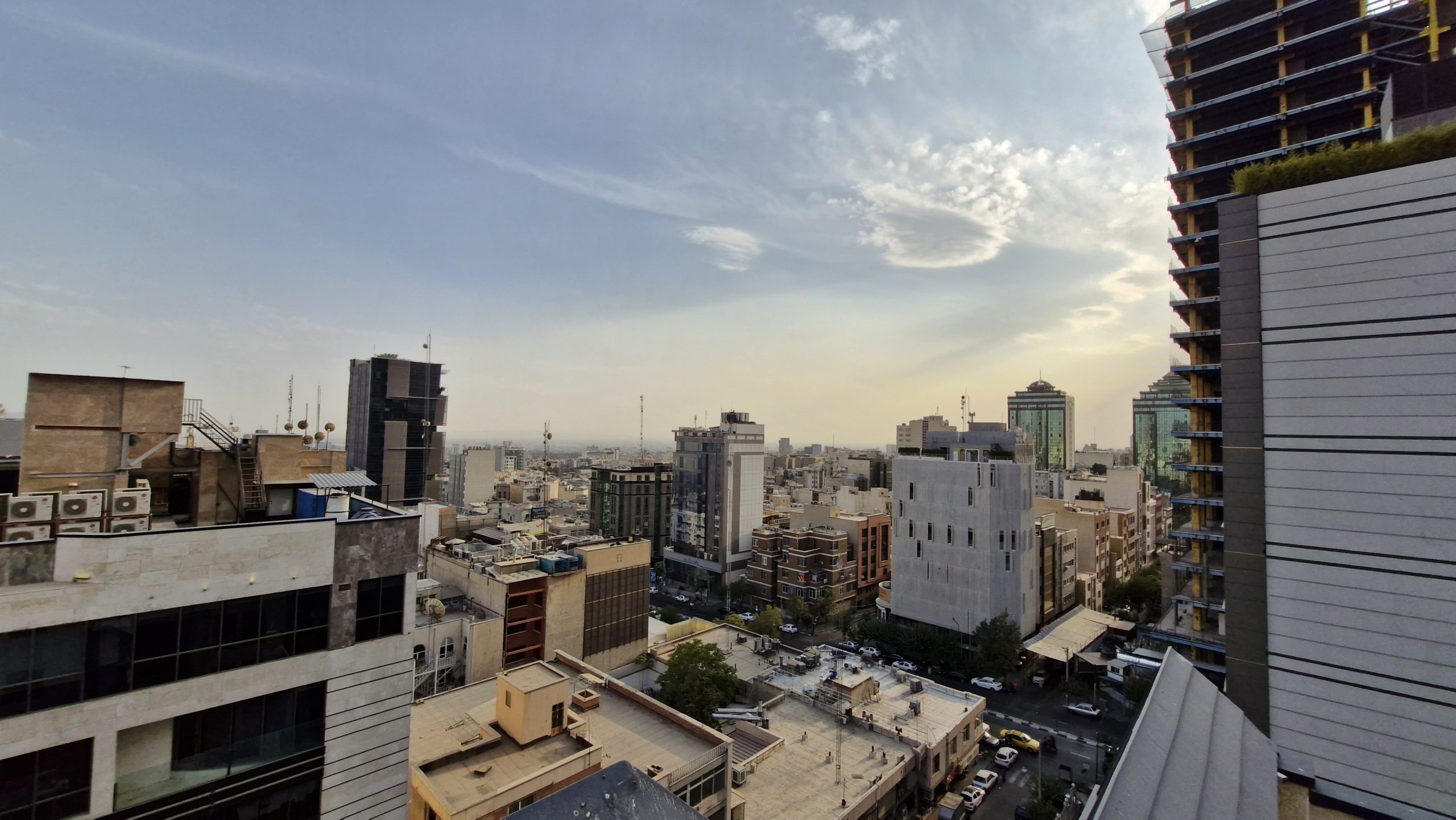 دوربین الترا واید گوشی s23 Fe