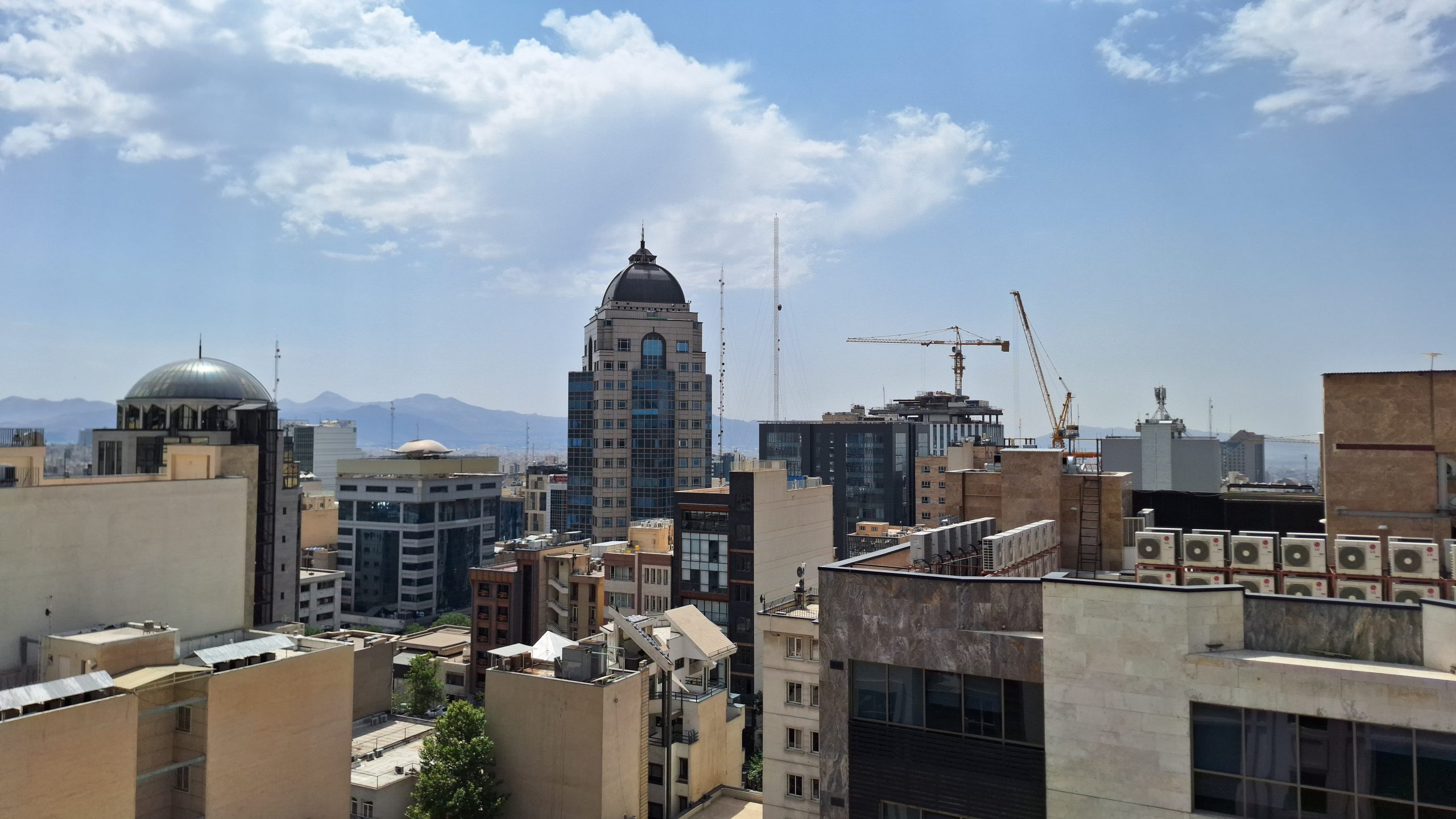 بررسی دوربین اصلی گوشی a54 سامسونگ در روز