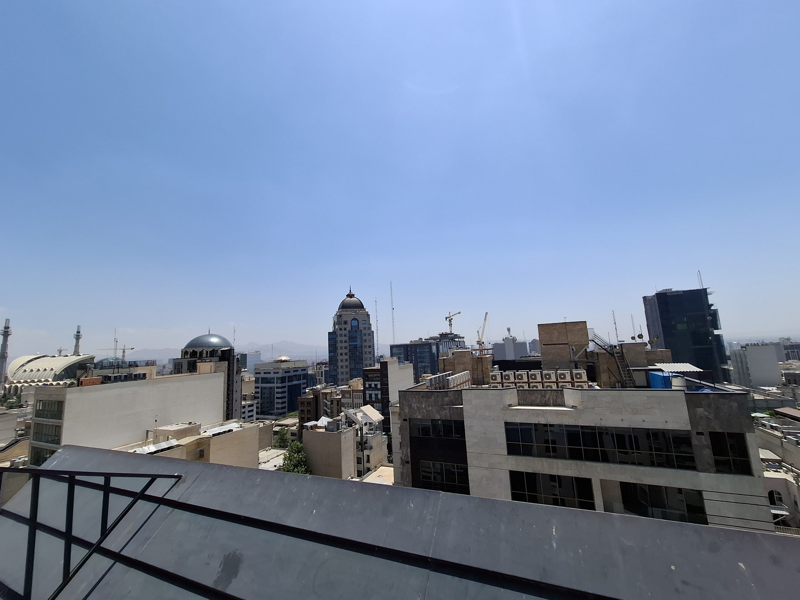 بررسی دوربین الترا واید گوشی a55 سامسونگ در روز